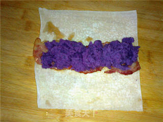 奶香紫薯培根春卷的做法步骤：8
