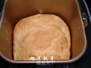 北海道牛奶吐司——面包机版的做法步骤：10
