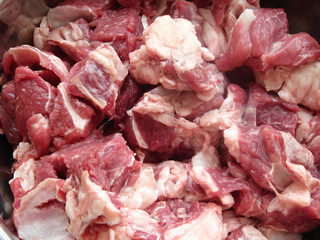 清炖牛肉的做法步骤：1