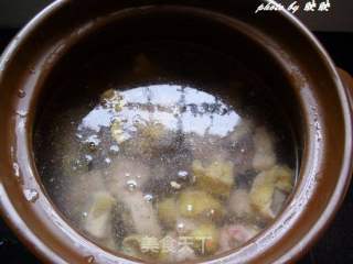 茶树菇鸡粥的做法步骤：4