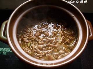 茶树菇鸡粥的做法步骤：8