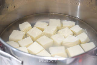 香椿肉片溜豆腐的做法步骤：4