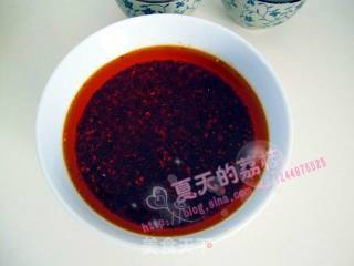 【荔枝】凉拌菜的好搭档－自制香辣红油的做法步骤：9