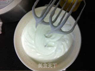 蜜豆抹茶奶油卷的做法步骤：4