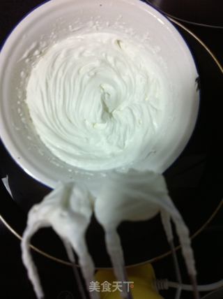 蜜豆抹茶奶油卷的做法步骤：8