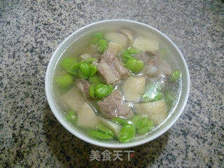 杏鮑菇蠶豆排骨湯