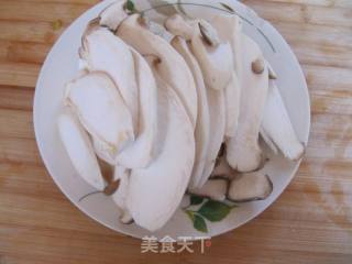 香煎杏鲍菇的做法步骤：2