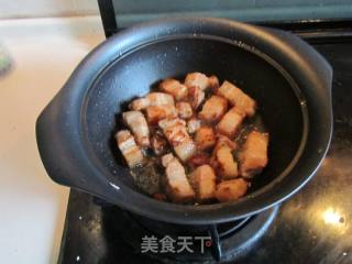 口蘑鹌鹑蛋烧肉的做法步骤：6