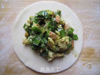 韭菜鸡蛋虾皮饺子的做法步骤：7