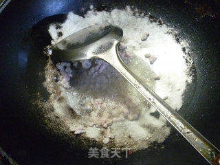 肉末酸带豆炒饭的做法步骤：5