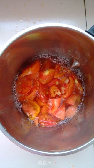 家庭自制吃着放心的番茄沙司的做法步骤：2