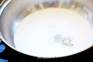 Q感十足的人气甜品——椰丝牛奶小方块的做法步骤：5