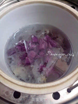 爱上那抹秋季里滋润的紫色【紫薯银耳汤】的做法步骤：5