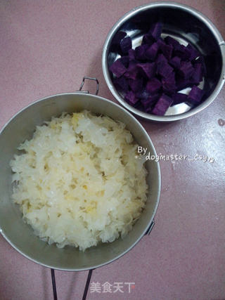 爱上那抹秋季里滋润的紫色【紫薯银耳汤】的做法步骤：3