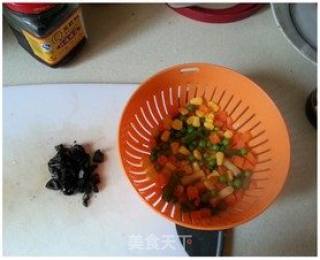 沙丁鱼鹰嘴豆沙拉—上班族午餐的做法步骤：2