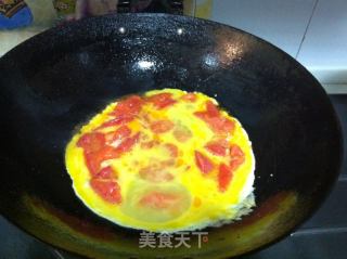 西红柿蛋炒饭的做法步骤：4