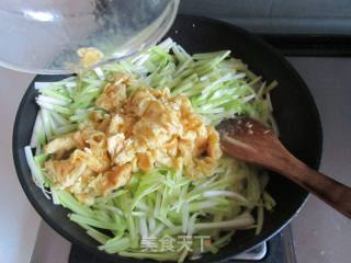 韭黄炒鸡蛋的做法步骤：7