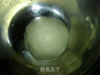 枣泥豆沙鲜奶面包的做法步骤：5