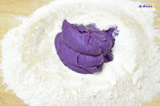 紫薯葡萄包的做法步骤：4