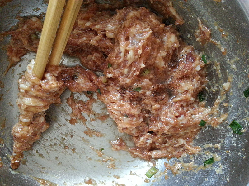 黄须菜肉馅饺子的做法步骤：8