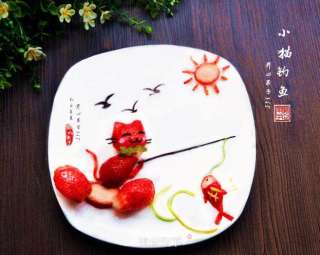 小猫钓鱼草莓创意拼盘的做法步骤：5