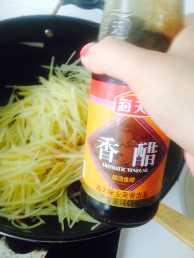 酸辣土豆丝的做法步骤：5