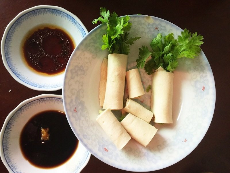 香菜豆腐皮卷的做法步骤：5