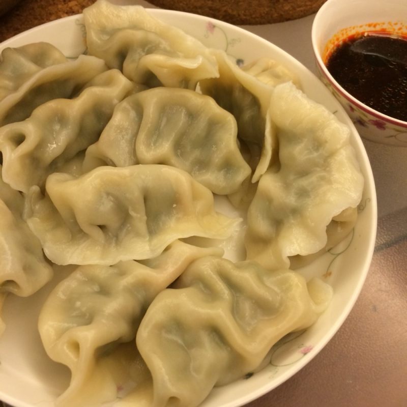 苦菊水饺+鱼丸馄饨的做法步骤：5