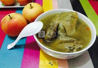 阿胶乳鸽养生汤的做法步骤：8