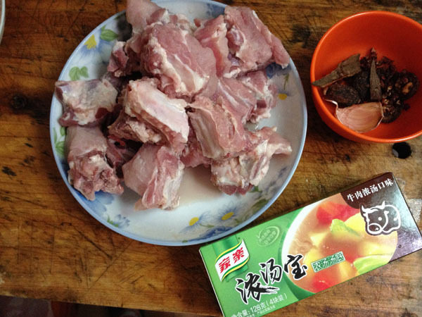 以假乱真-牛肉味的排骨的做法步骤：1