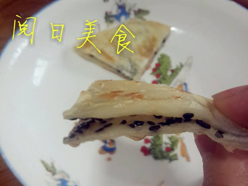 黑芝麻糖饼的做法步骤：11