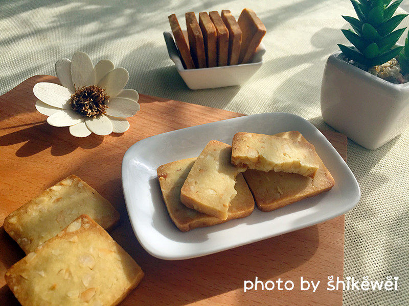 花生炼乳香酥饼干的做法步骤：17