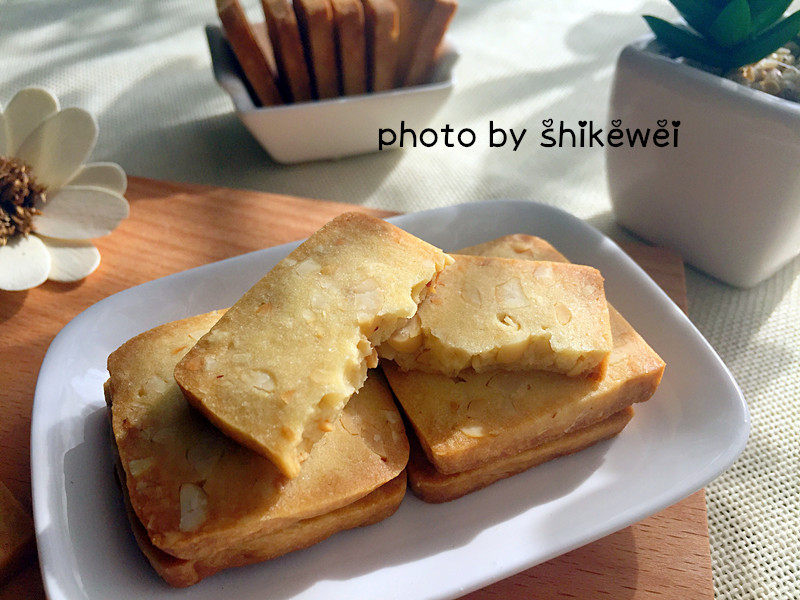 花生炼乳香酥饼干的做法步骤：15