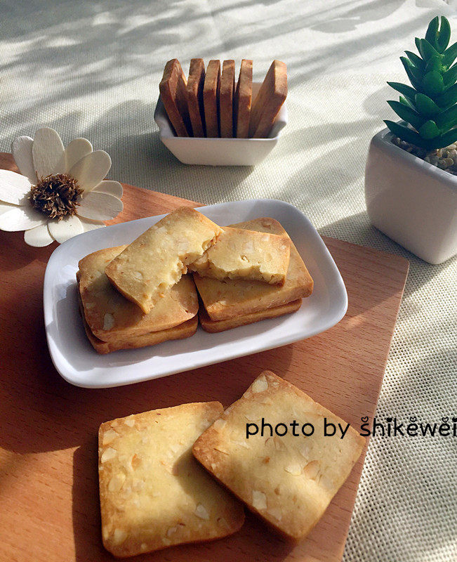 花生炼乳香酥饼干的做法步骤：16