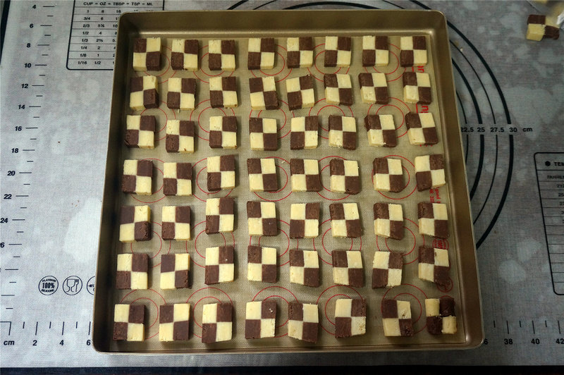 棋格饼干的做法步骤：10