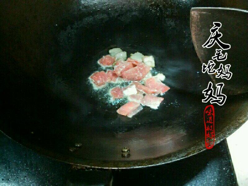 土豆肉片焖饭的做法步骤：4