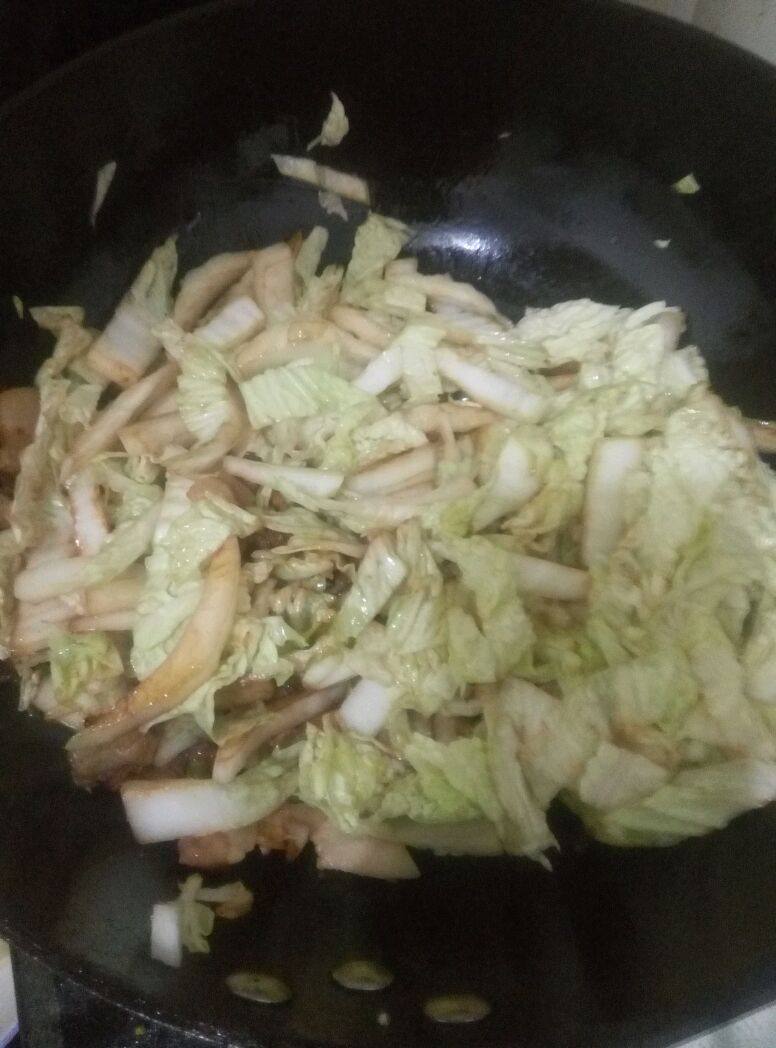 白菜炖豆腐的做法步骤：5