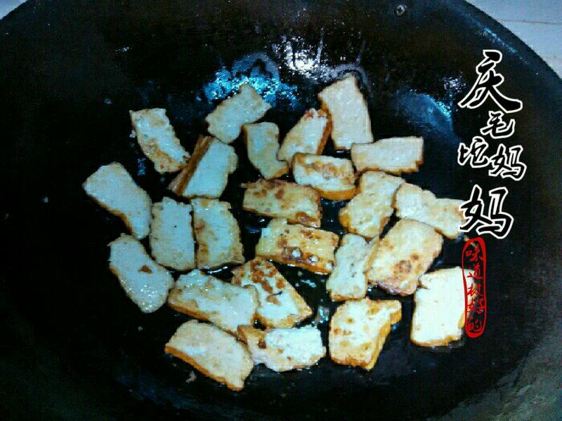 香干肉片盖码饭的做法步骤：5