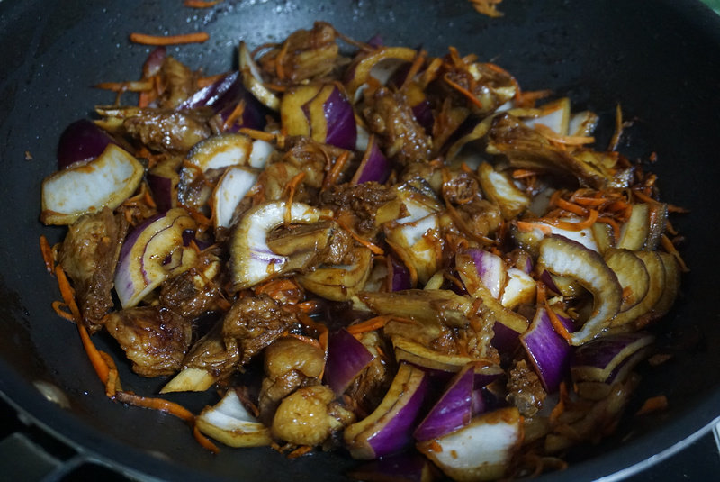 半小时做出喷香的羊肉手抓饭的做法步骤：8