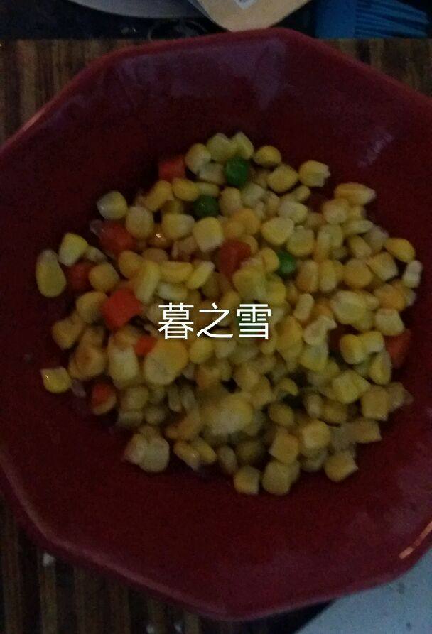 清炒玉米青豆粒的做法步骤：1