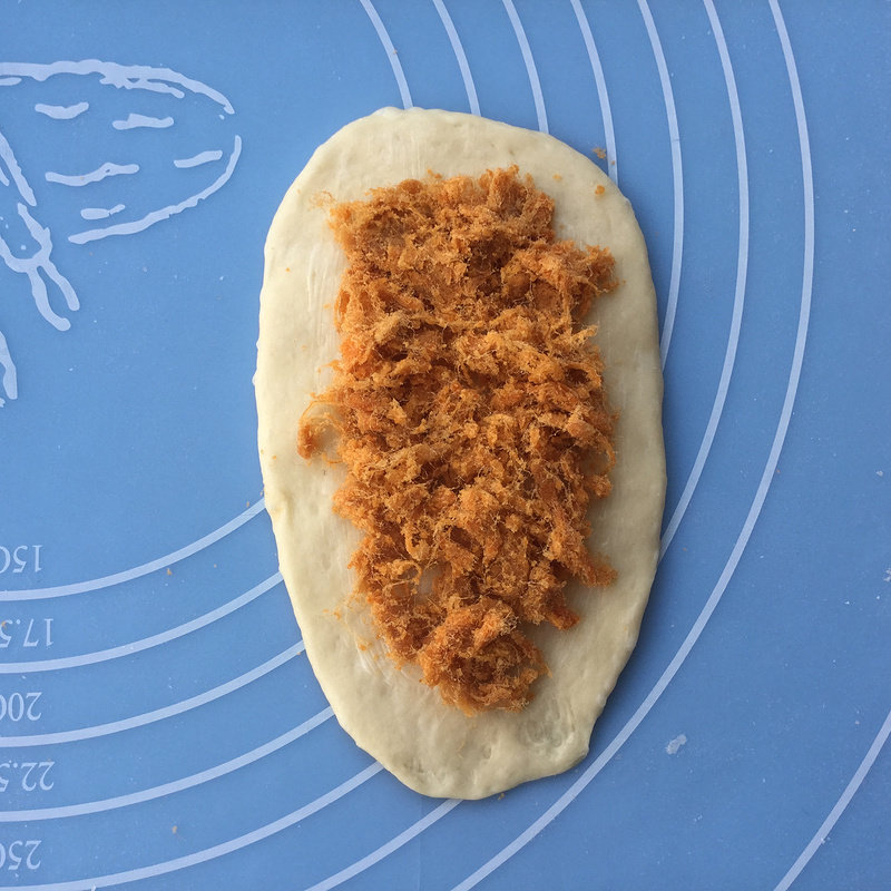 芝士肉松面包的做法步骤：10