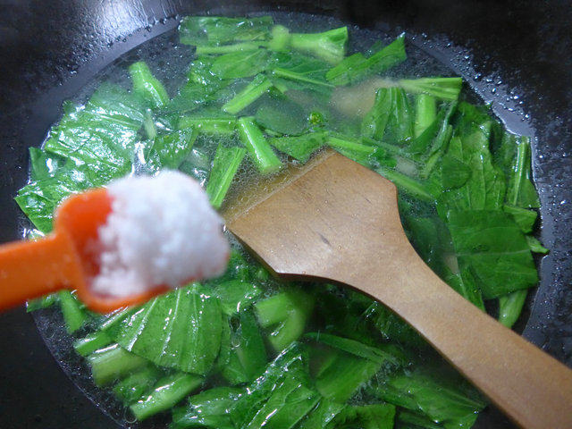 牛肚油菜蕻泡饼的做法步骤：8