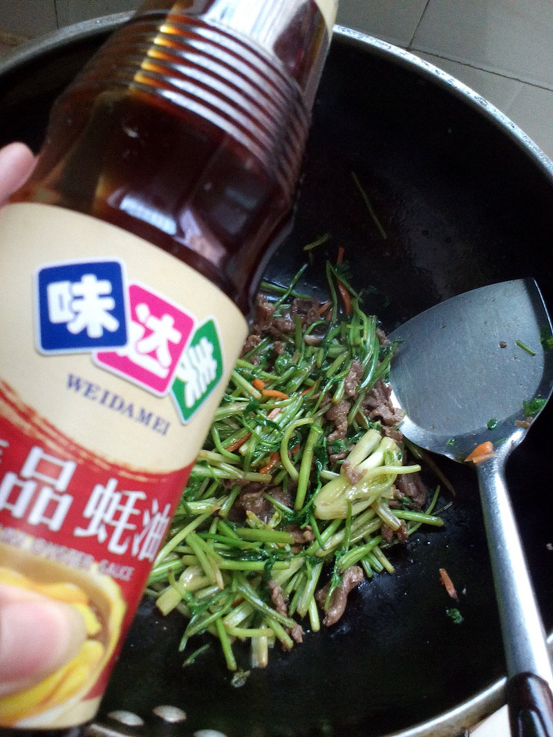 牛肉炒香菜的做法步骤：8