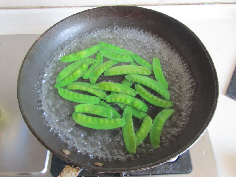 年年高升--鲜虾炒年糕的做法步骤：4