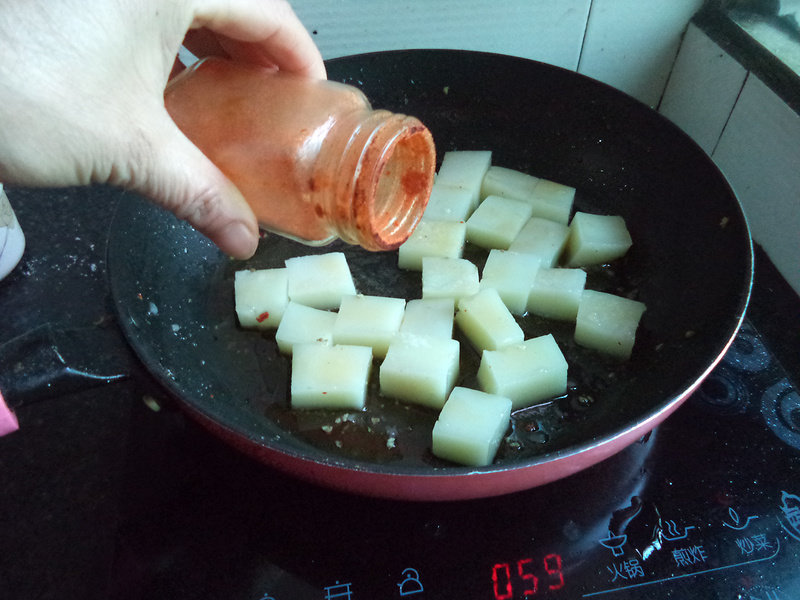 辣炒米豆腐----大喜大牛肉调味料版的做法步骤：5