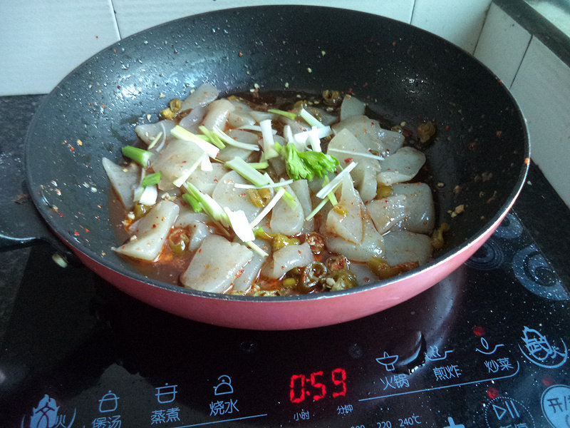 炒蘑芋豆腐---大喜大牛肉调味料版的做法步骤：11