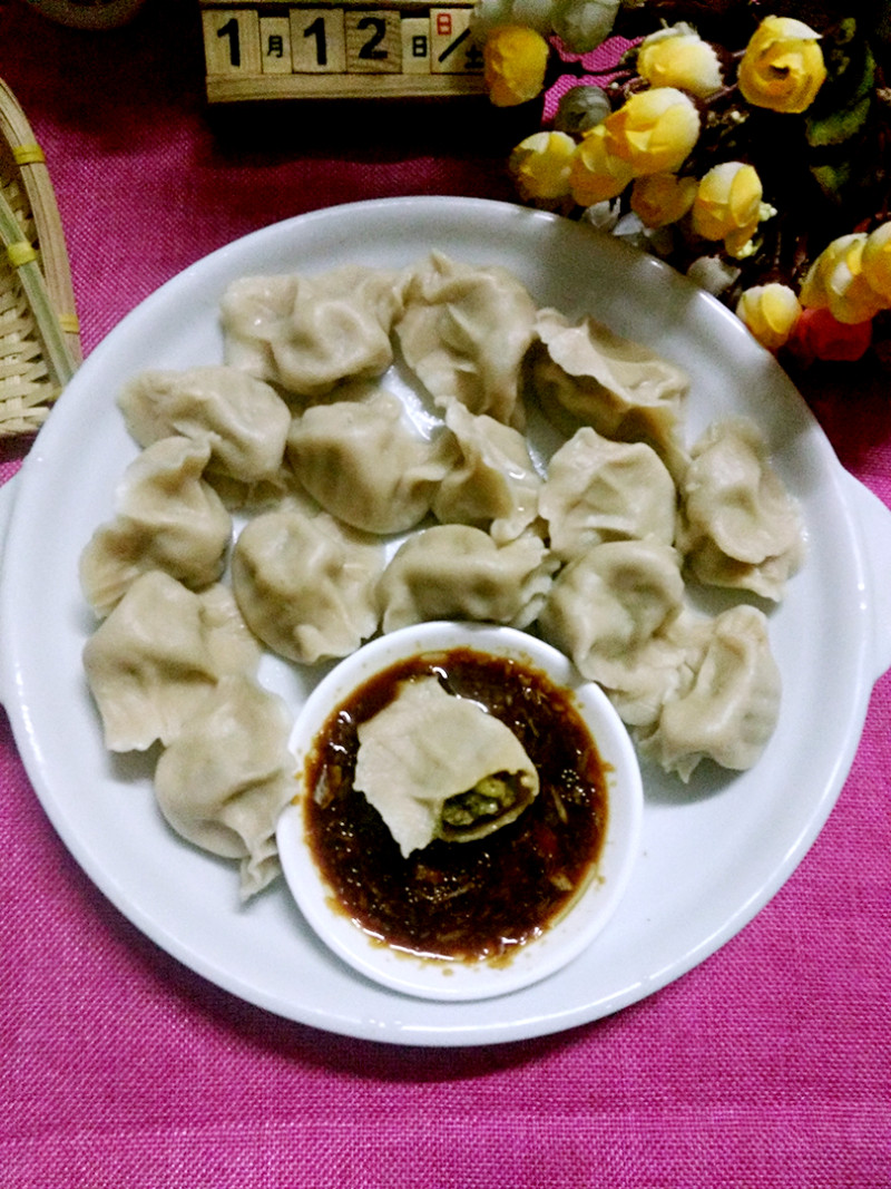 芹菜猪肉水饺的做法步骤：26