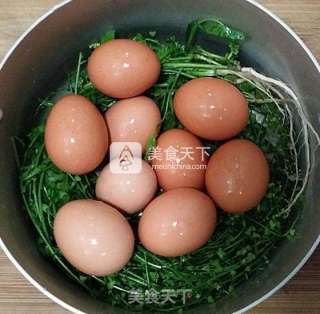 荠菜花煮鸡蛋的做法步骤：3