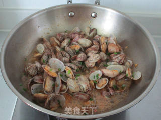 辣炒花蛤的做法步骤：8