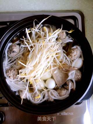 清汤砂锅丸子的做法步骤：10